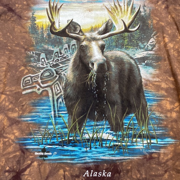 Quality goods made in Canada Alaskan tie-dye T-shirt with graphic moose sz S - Picture 3 of 9